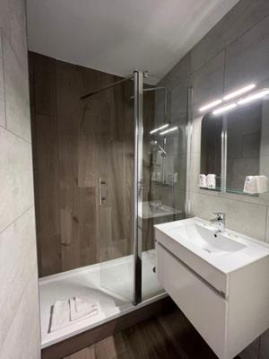 Budget Double Room image 1