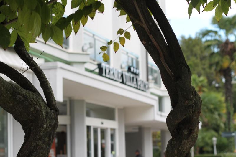 Economy Single Room image 3