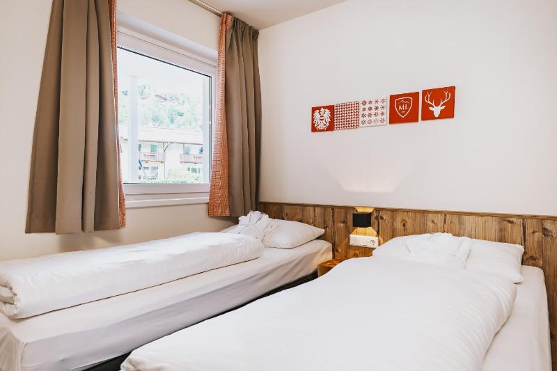 Three-Bedroom Suite image 3