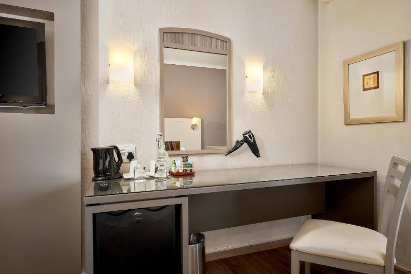 Protea Hotel Midrand - image 7