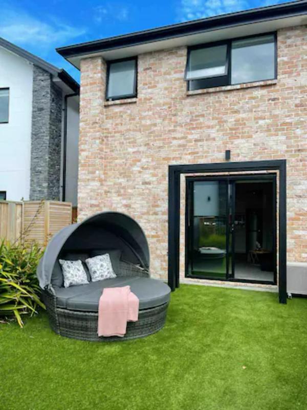 Modern 2 bedroom by Hagley Park - image 28