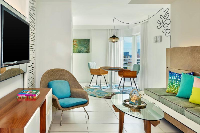 One-Bedroom King Suite with City View