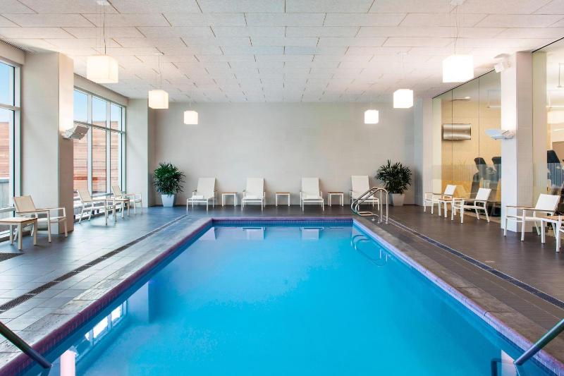 Element by Marriott Boston Seaport District - image 8