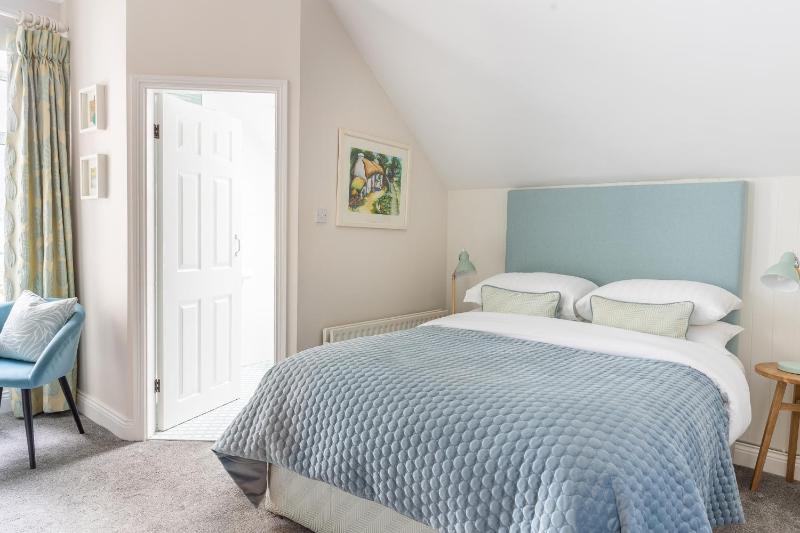 Double Room image 1