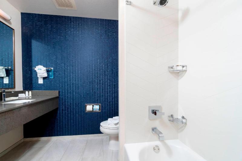 Fairfield Inn & Suites by Marriott Bend Downtown - image 20