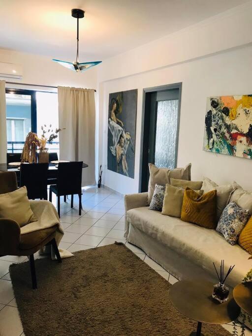 2 BD Apt in KOLONAKI - 4 min away from Metro Panepistimio Images