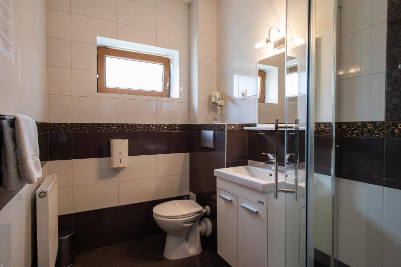 Triple Room image 2