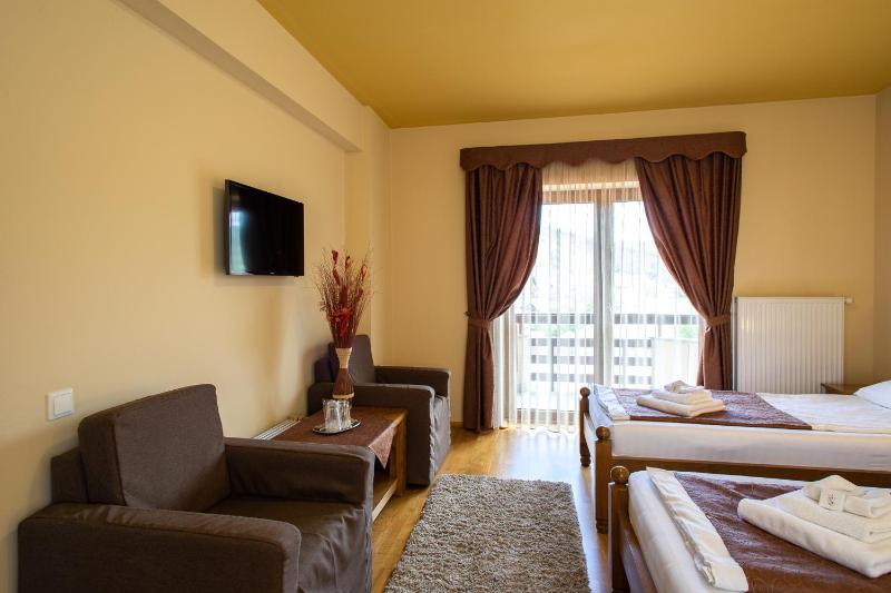 Triple Room image 4