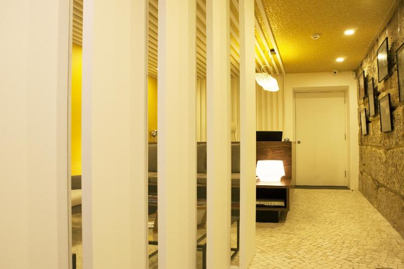 In Porto Gallery Guesthouse - image 24