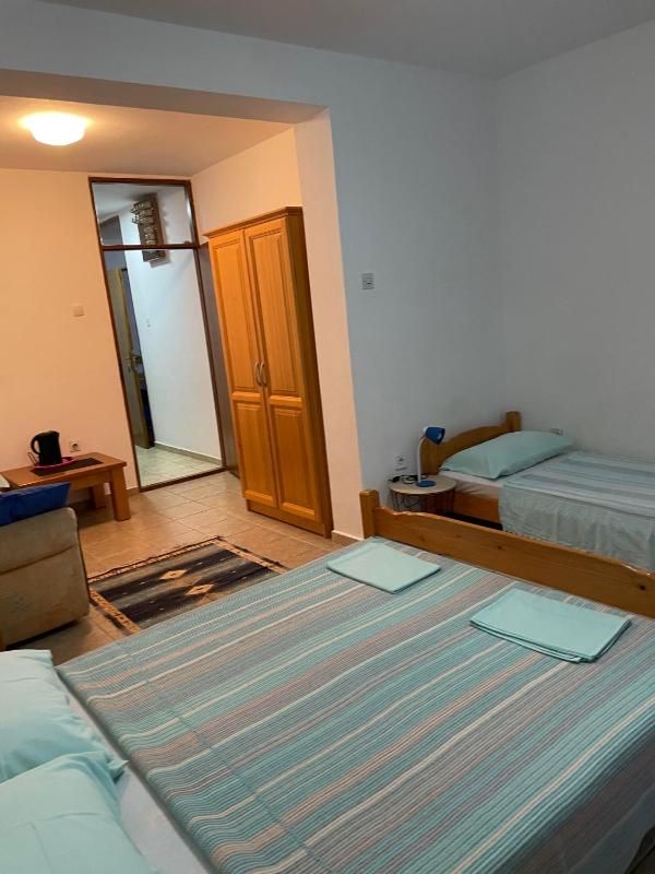 Apartment image 3
