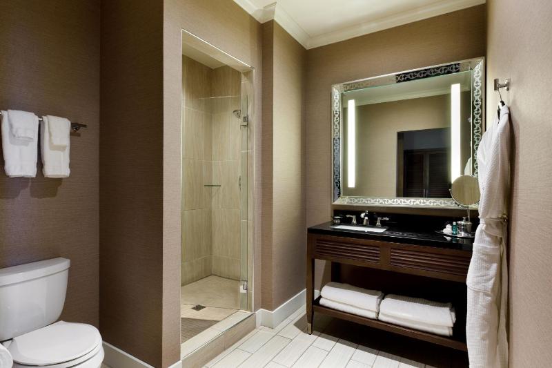King Room image 2