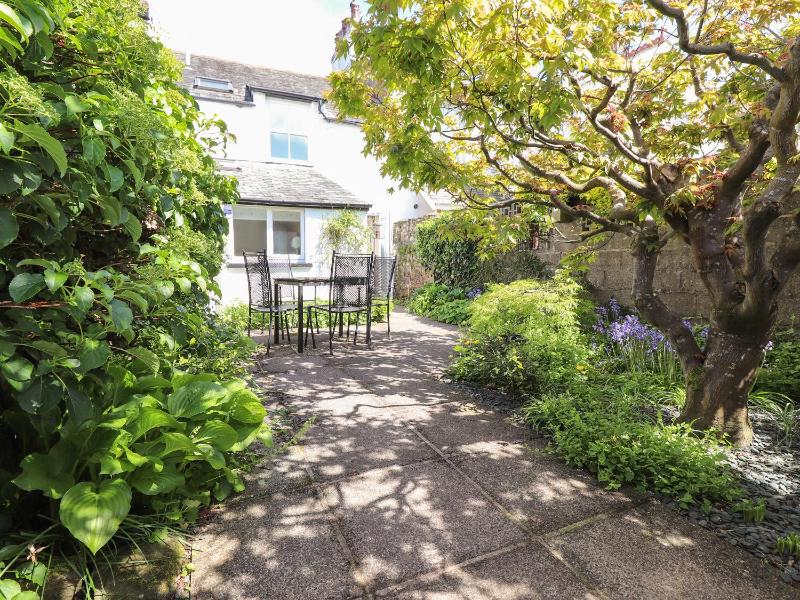 Primrose Cottage - image 14