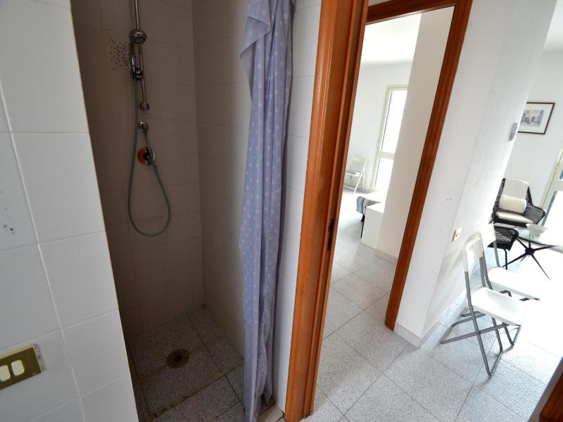 Apartment image 3