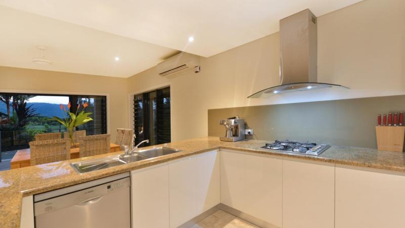 Sanctuary At Thornton's Port Douglas - image 2