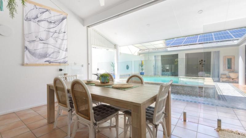 Donovan's Reef Port Douglas - image 1