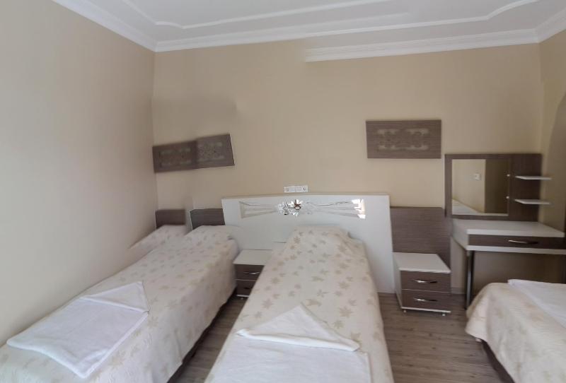 Bed in 4-Bed Male Dormitory Room image 3