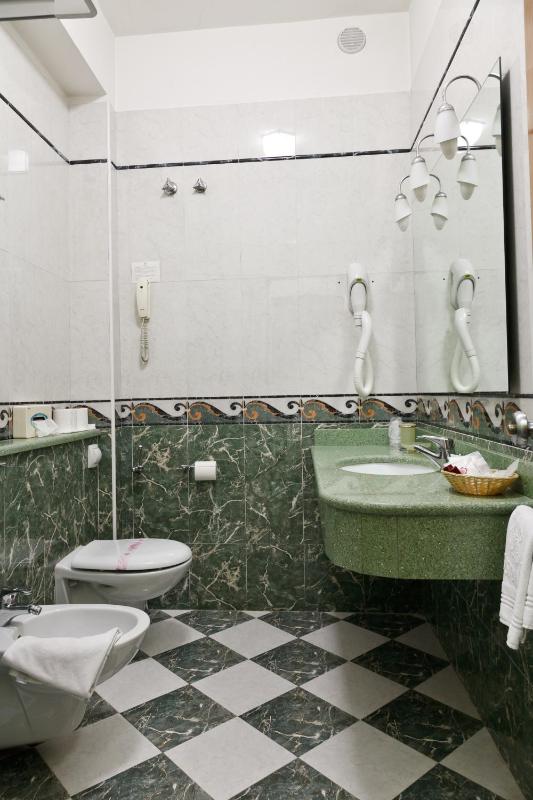 Economy Single Room with Balcony image 4