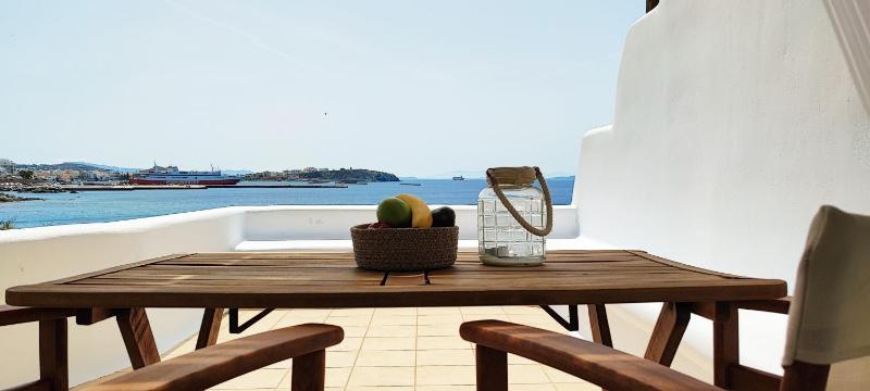 Apartment with Sea View image 4
