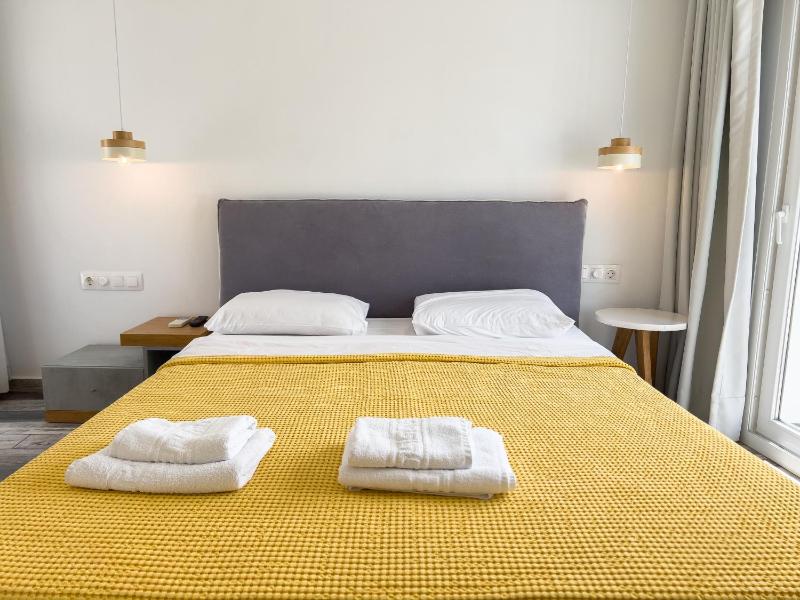 Apartment with Sea View image 3
