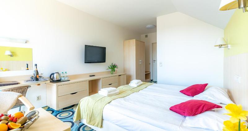 Comfort Double or Twin Room image 3