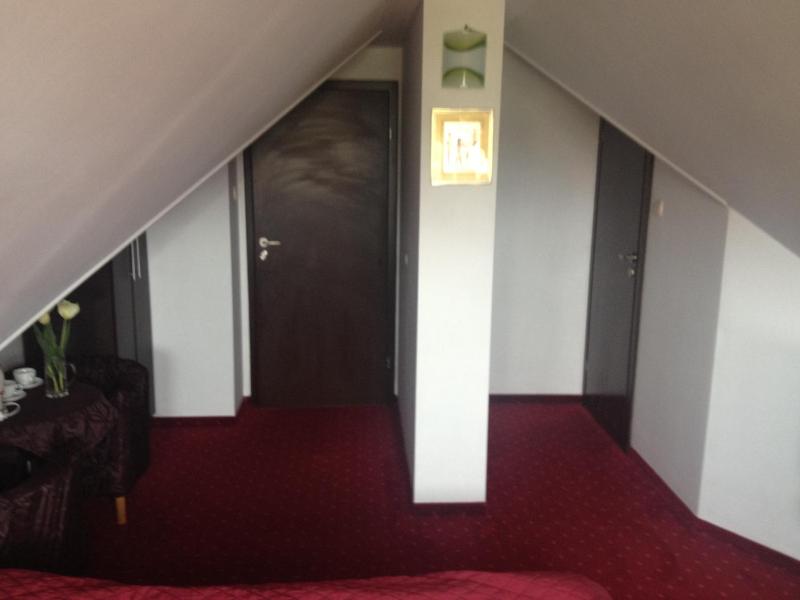 Triple Room image 3