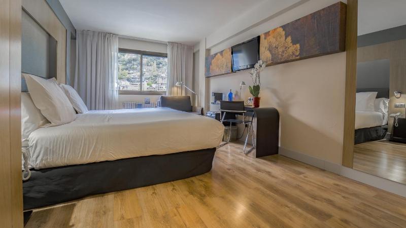 Double or Twin Room image 1