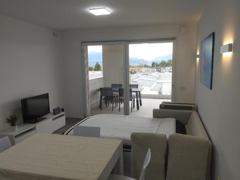 Opalia Residence - Wonderful Garda Lake view Apartment - image 19