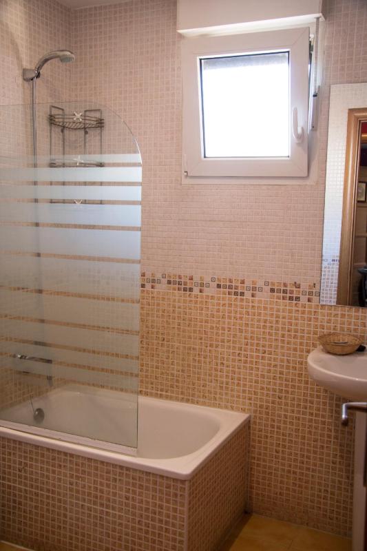 Three-Bedroom Apartment image 4