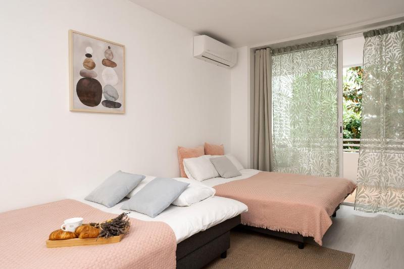 Bitacora Comfortable quiet flat near the beach - image 12