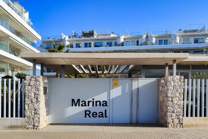 Marina Real I - image 17