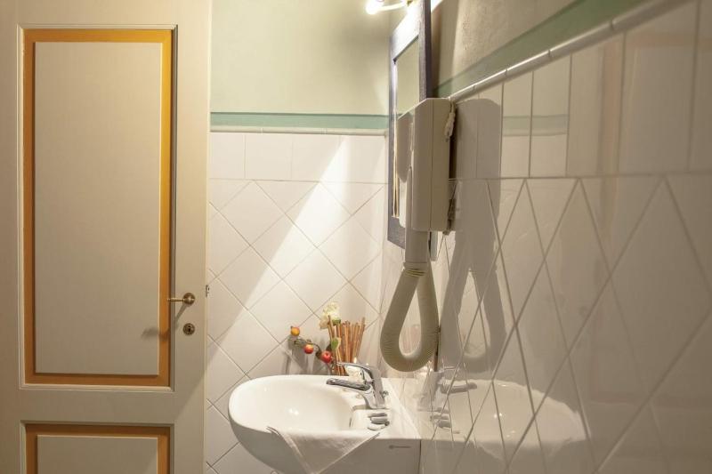 Apartment image 4