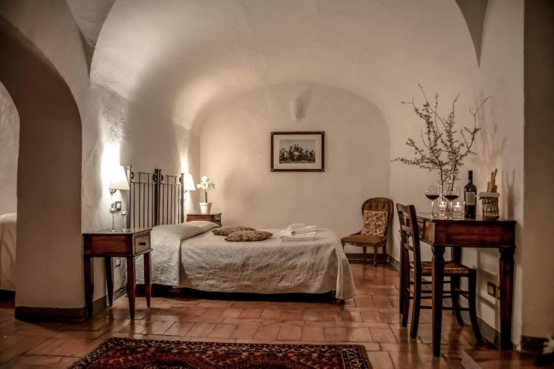 Apartment image 2