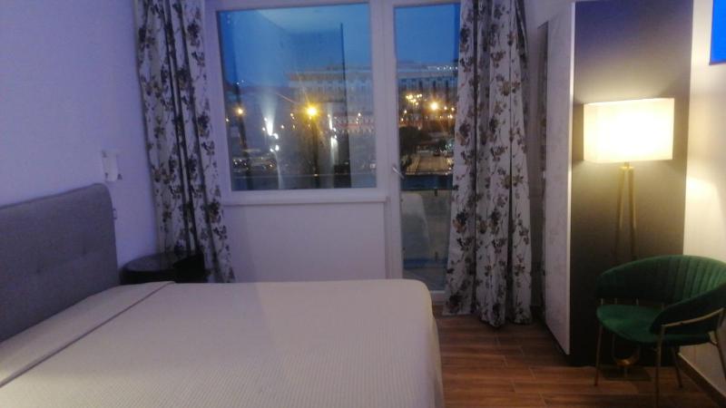 B&B Mini Hotel Incity-close train station and port- - image 20