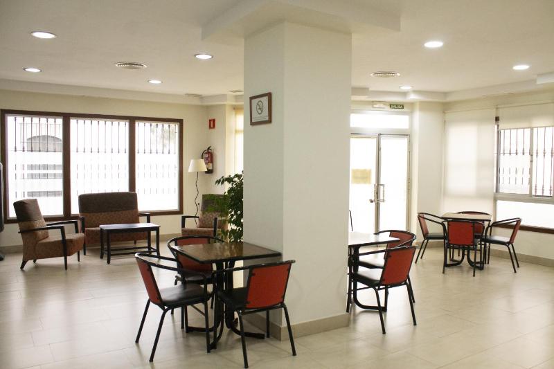 Hostal Villa - image 26