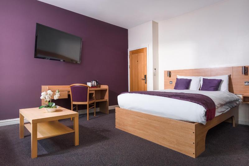 Superior Double Room image 2