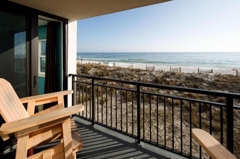 Nautilus 1205 - Gulf Front 1 BR 2nd Floor - image 18