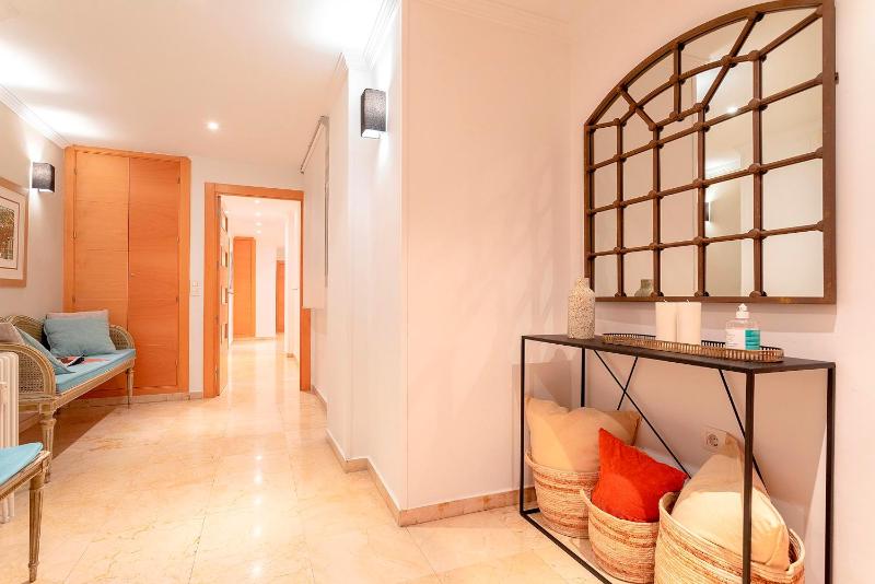 Apartment image 2