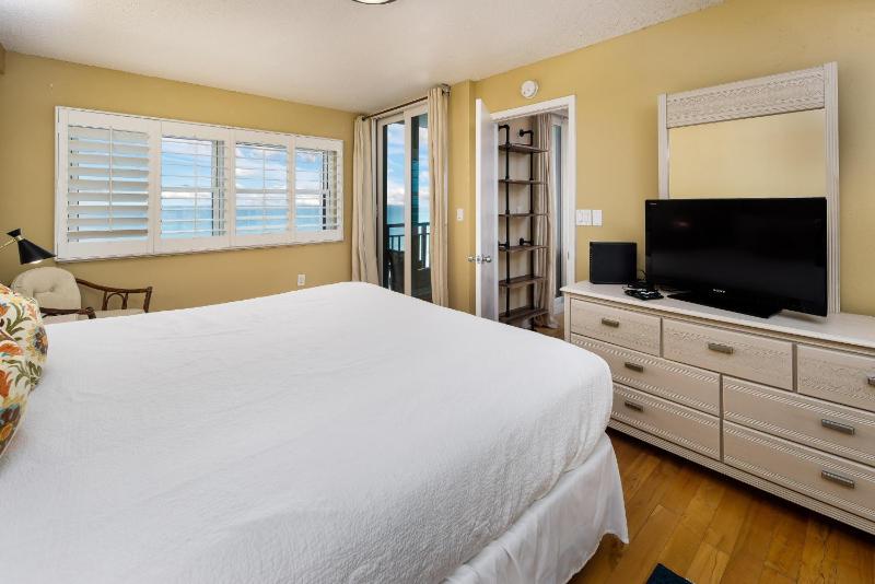 Nautilus 1505 - Gulf Front 1 Bedroom - 5th Floor - image 13