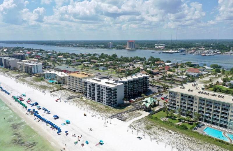 Nautilus 2609 Gulf View 2 BR 2 BA 6th FLR - image 41