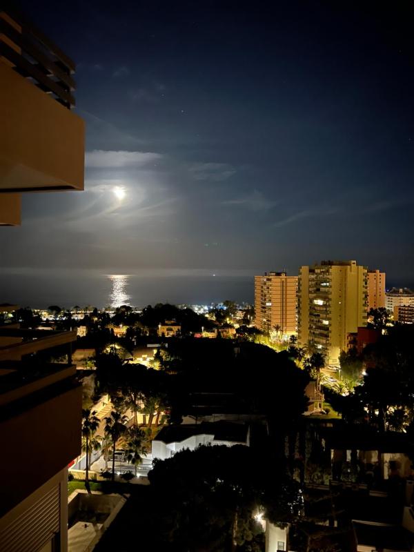 Apartment with Sea View image 2