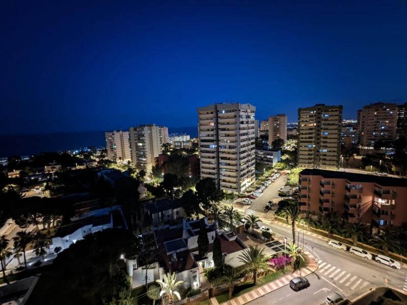 Apartment with Sea View image 1