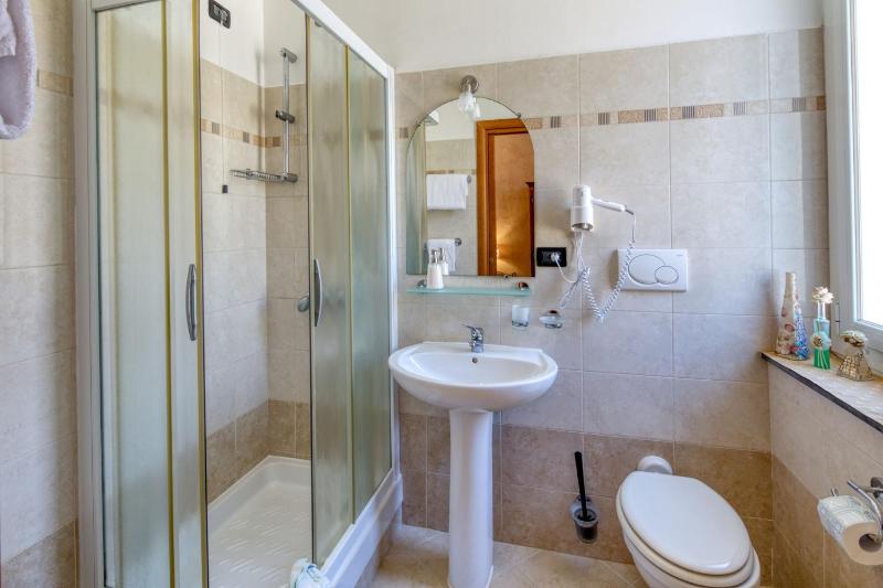 Superior Double Room image 4
