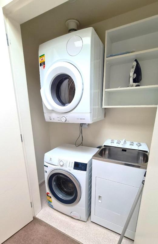 U Suites on Jessie - image 22