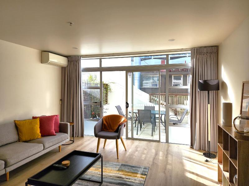 U Suites on Jessie - image 23