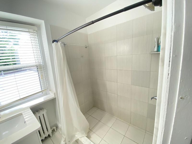 Good Night Sleep 1Bdrm 2 Queen Beds - image 5