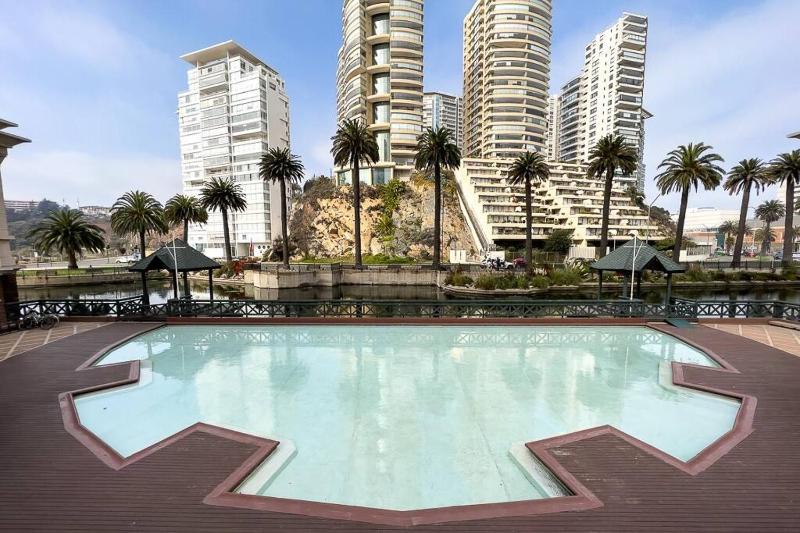 Primera línea Viña del Mar-ByHospédate - image 11