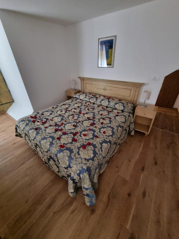 Double or Twin Room with Private Bathroom image 4