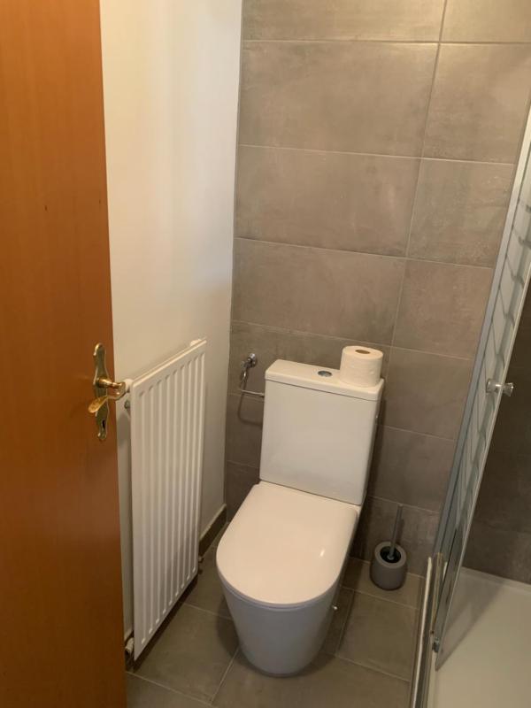 Twin Room image 1