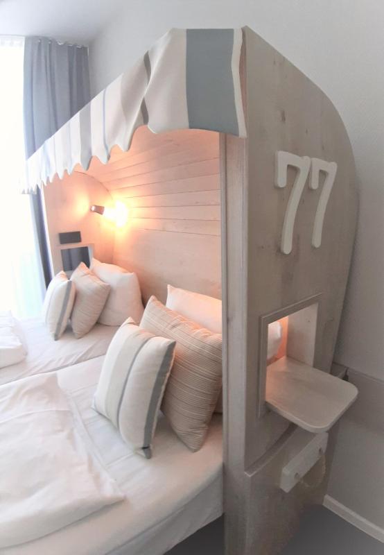 Superior Double Room **** image 4