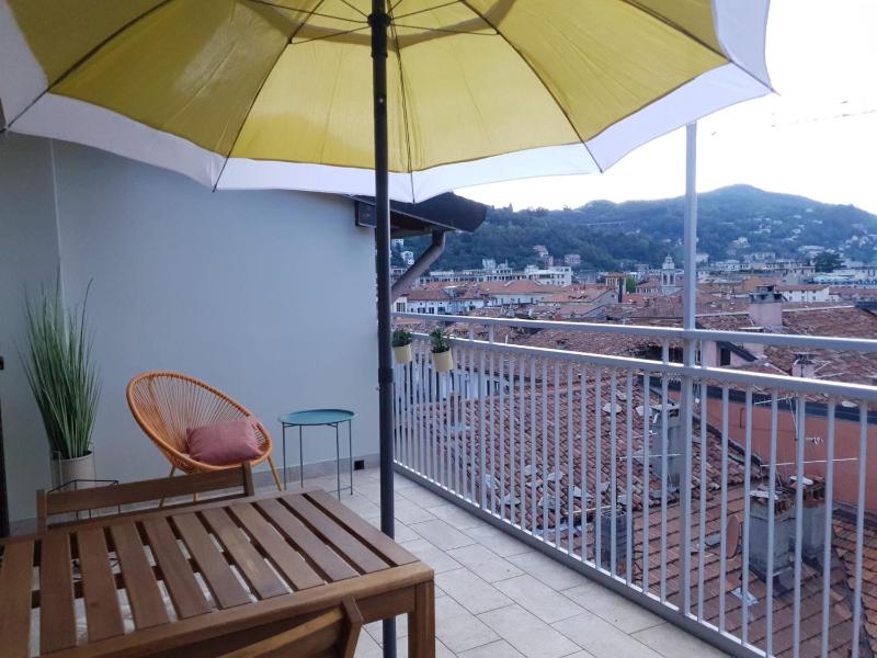 Bonanomi Como by Quokka 360 - Rooftop Terrace with Duomo View - image 7